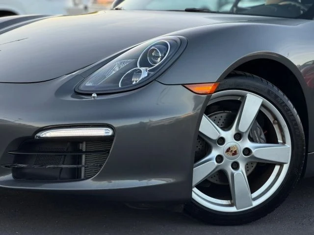 2016 Porsche 981 Cayman - Image 2 of 29
