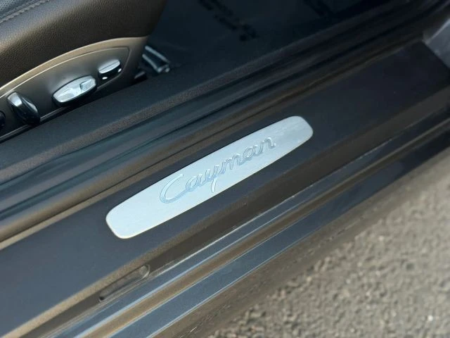 2016 Porsche 981 Cayman - Image 19 of 29