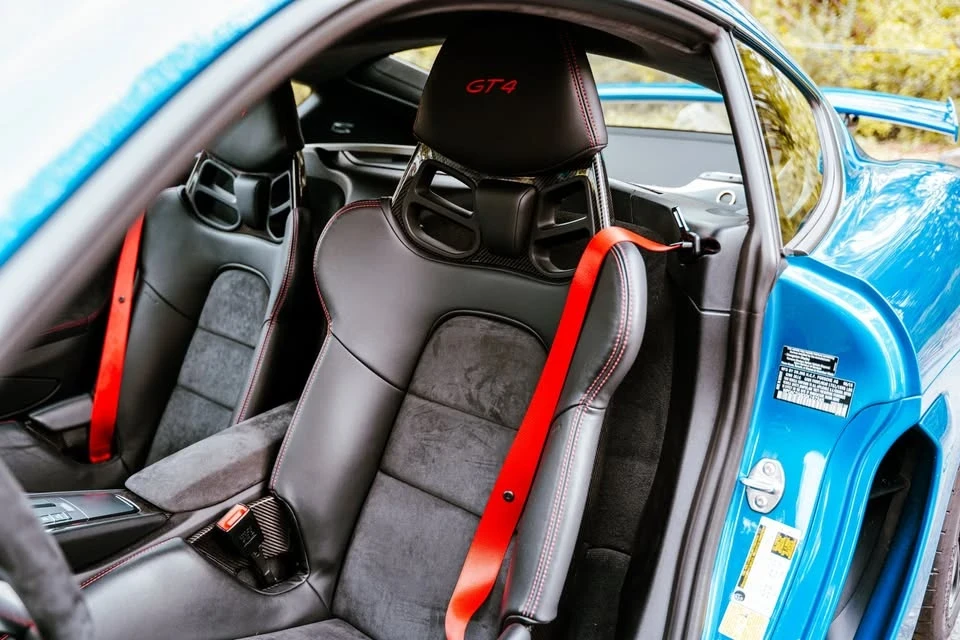 2016 Porsche 981 Cayman GT4 - Image 8 of 20