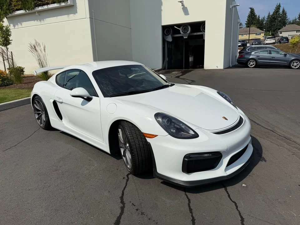 2016 Porsche 981 Cayman GT4 - Image 7 of 11