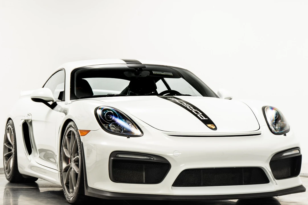 2016 Porsche 981 Cayman GT4 - Image 3 of 21