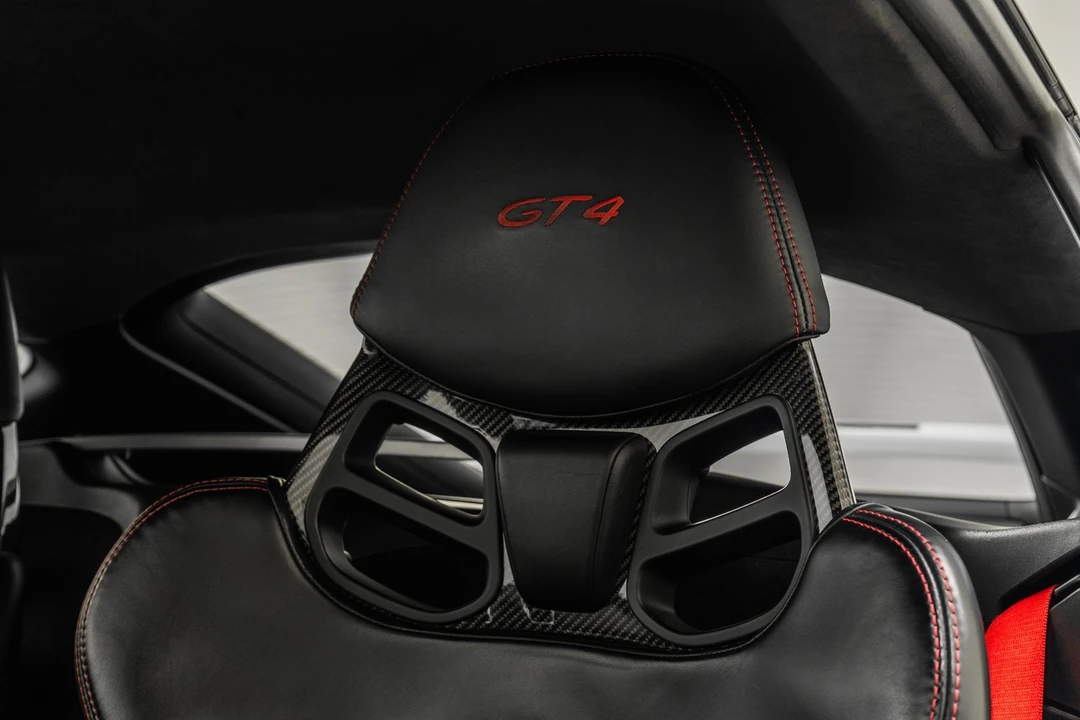 2016 Porsche 981 Cayman GT4 - Image 17 of 21