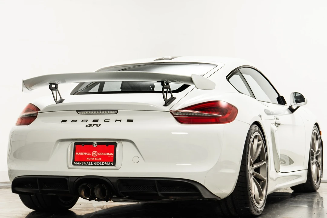 2016 Porsche 981 Cayman GT4 - Image 9 of 21