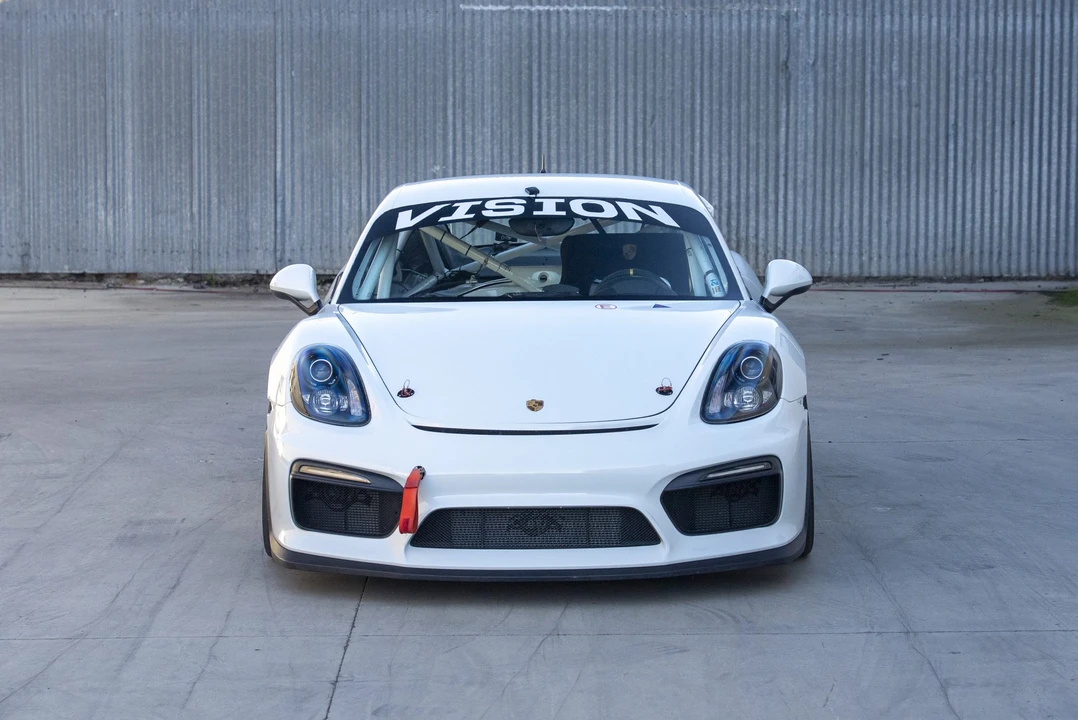 2016 Porsche 981 Cayman GT4 - Image 27 of 31