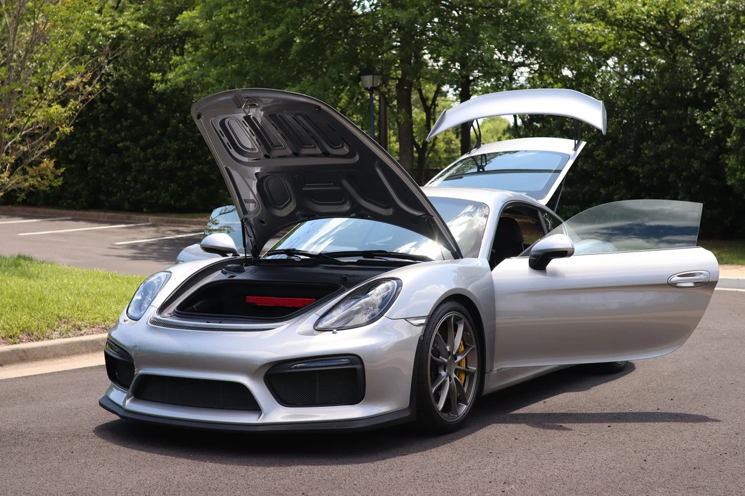 2016 Porsche 981 Cayman GT4 - Image 7 of 31
