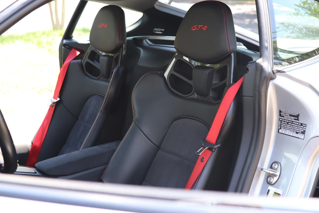 2016 Porsche 981 Cayman GT4 - Image 25 of 31