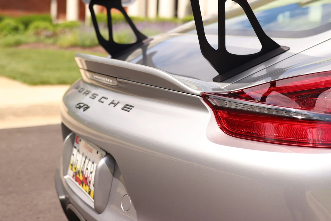 2016 Porsche 981 Cayman GT4 - Image 10 of 31