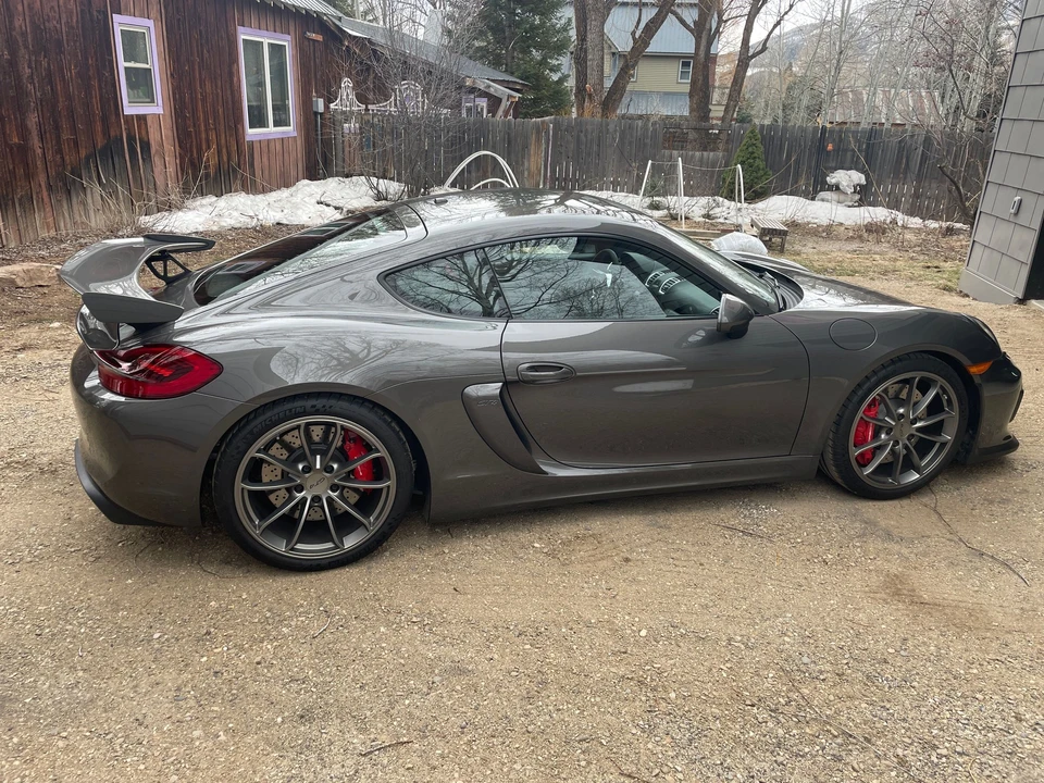 2016 Porsche 981 Cayman GT4 - Image 6 of 17