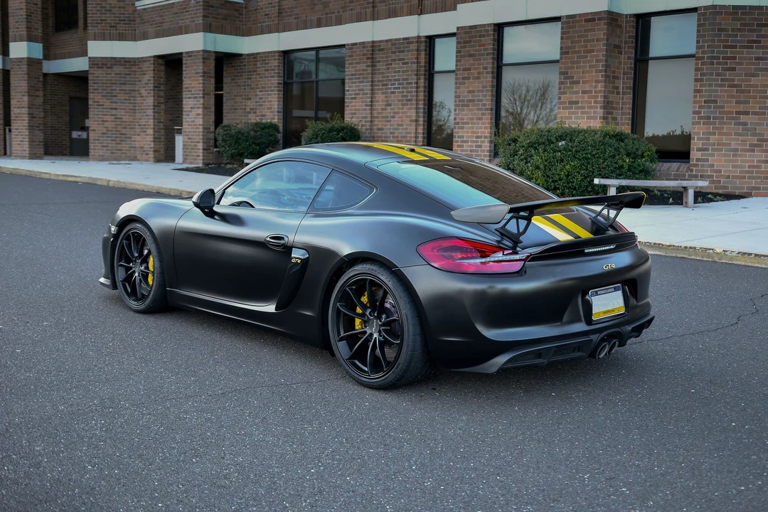 2016 Porsche 981 Cayman GT4 - Image 3 of 16