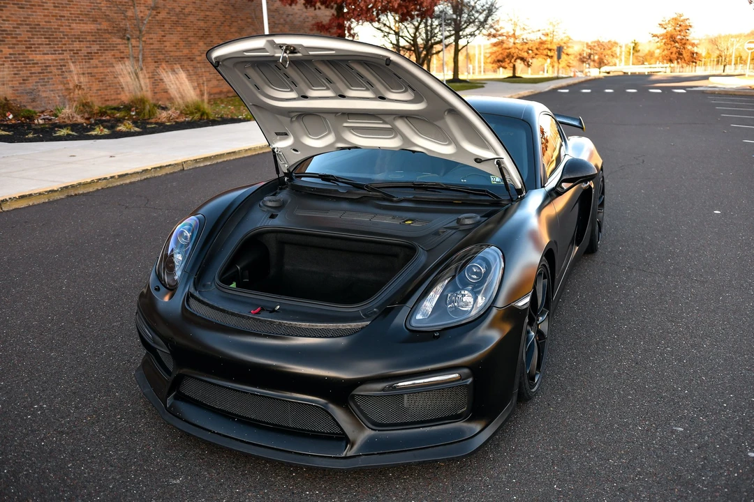 2016 Porsche 981 Cayman GT4 - Image 13 of 16