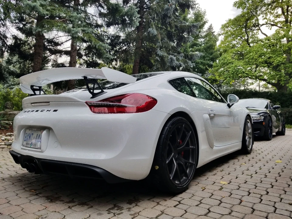2016 Porsche 981 Cayman GT4 - Image 5 of 31