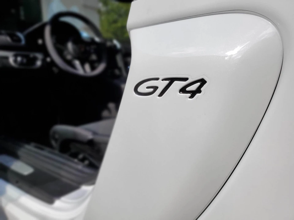 2016 Porsche 981 Cayman GT4 - Image 15 of 31