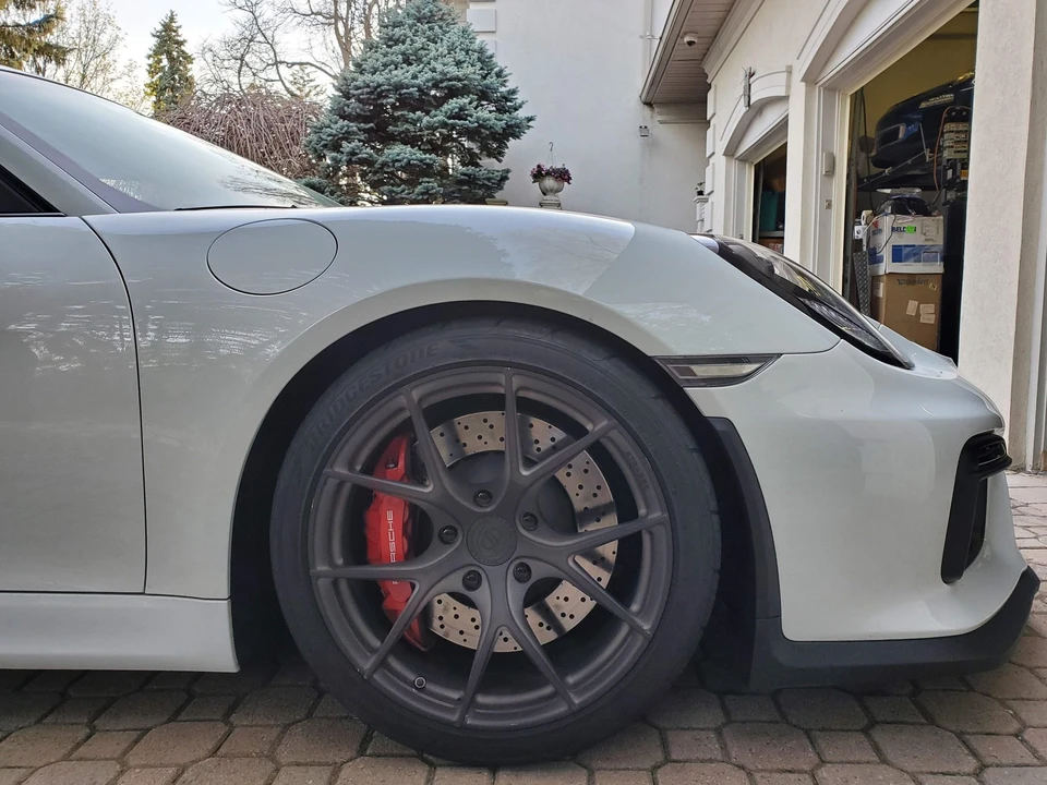 2016 Porsche 981 Cayman GT4 - Image 11 of 31