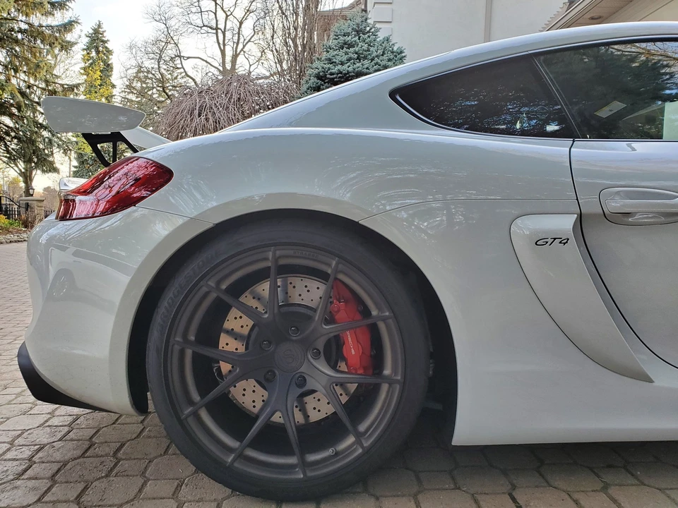 2016 Porsche 981 Cayman GT4 - Image 10 of 31