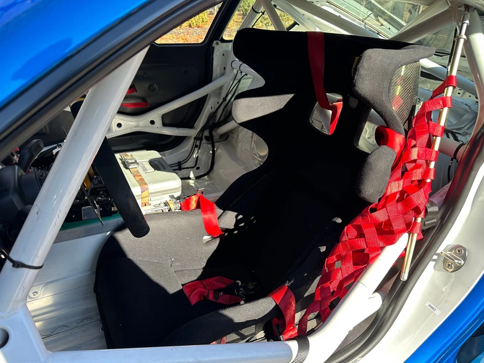 2016 Porsche 981 Cayman GT4 Clubsport - Image 9 of 28