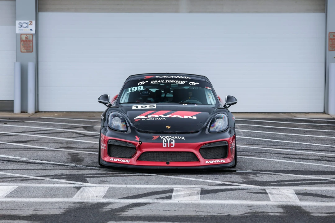 2016 Porsche 981 Cayman GT4 Clubsport - Image 6 of 31