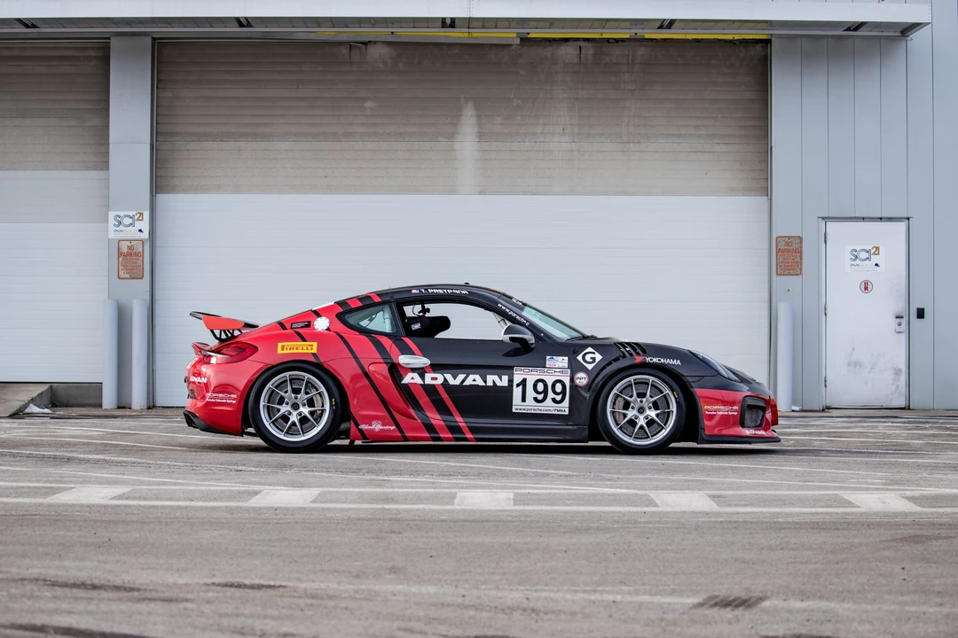 2016 Porsche 981 Cayman GT4 Clubsport - Image 12 of 31