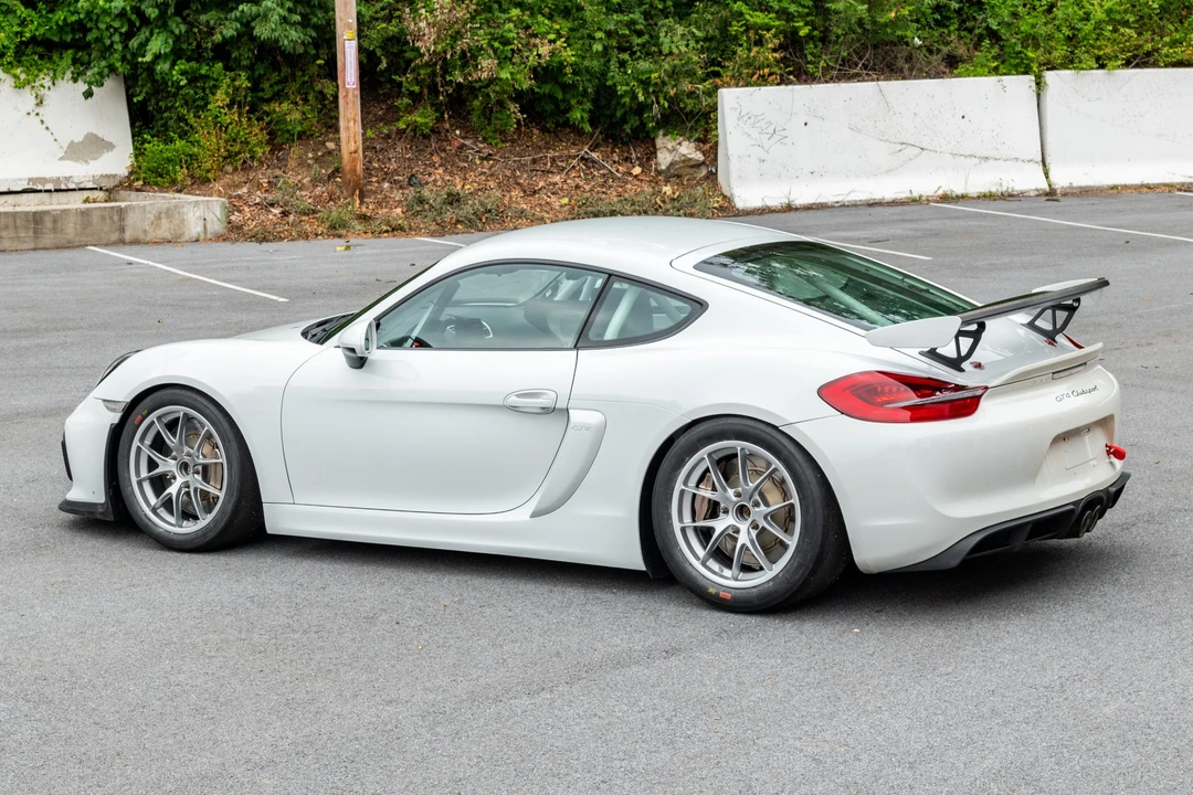 2016 Porsche 981 Cayman GT4 Clubsport - Image 6 of 31