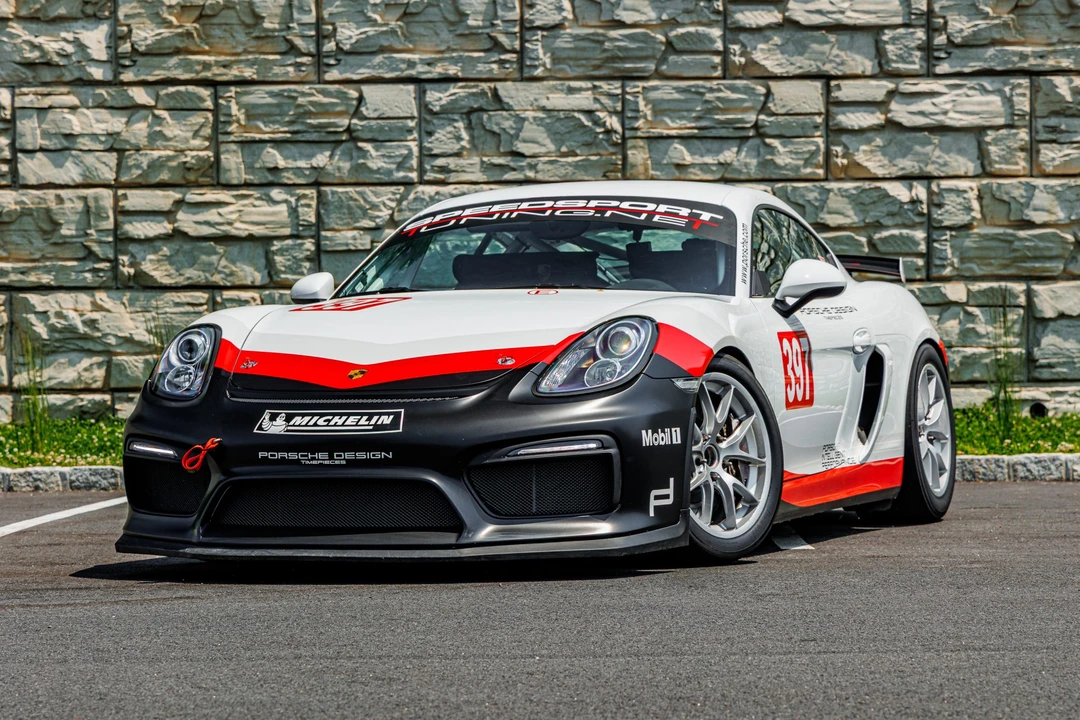 2016 Porsche 981 Cayman GT4 Clubsport - Image 5 of 31