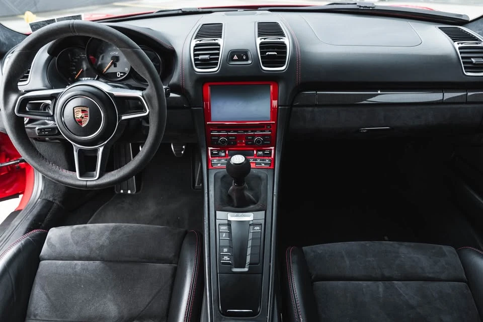 2016 Porsche 981 Cayman GT4 - Image 16 of 20