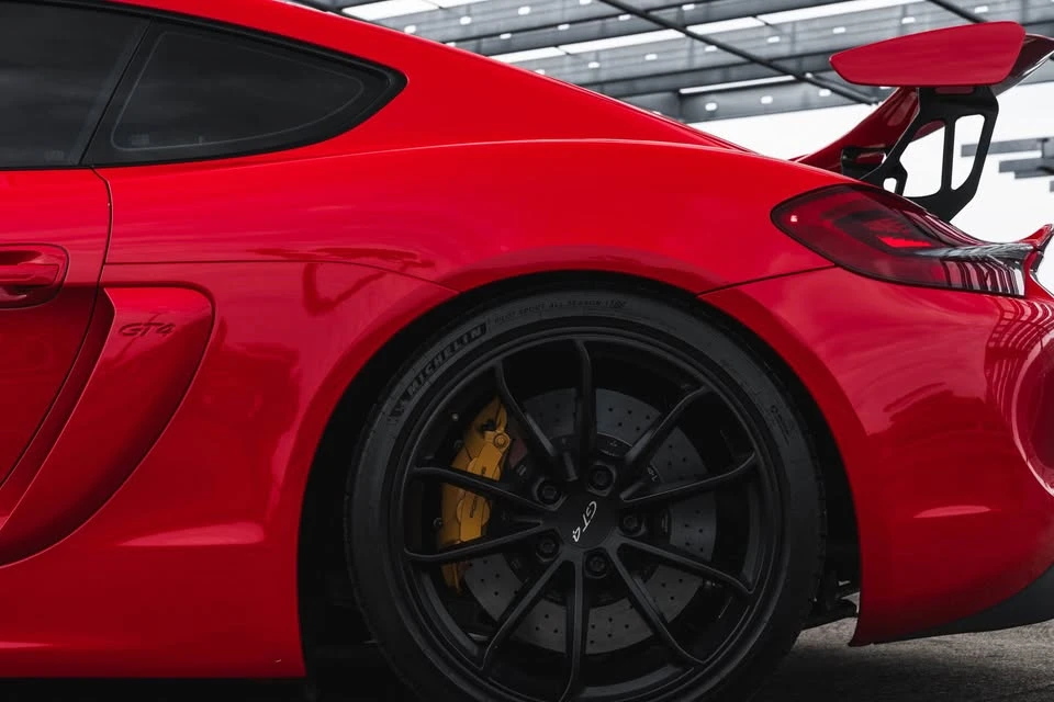 2016 Porsche 981 Cayman GT4 - Image 5 of 20
