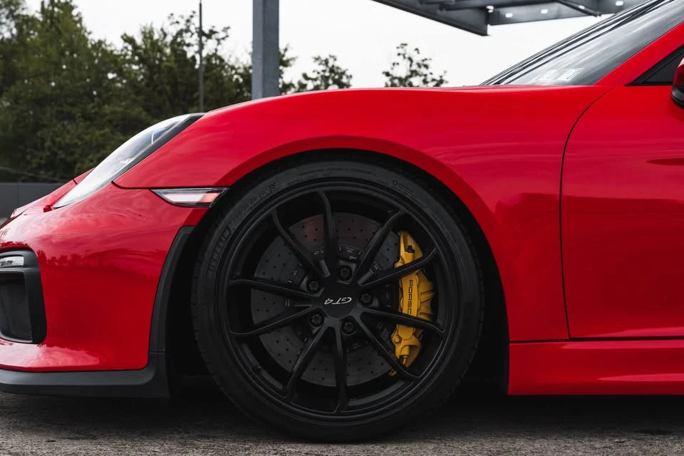 2016 Porsche 981 Cayman GT4 - Image 4 of 20