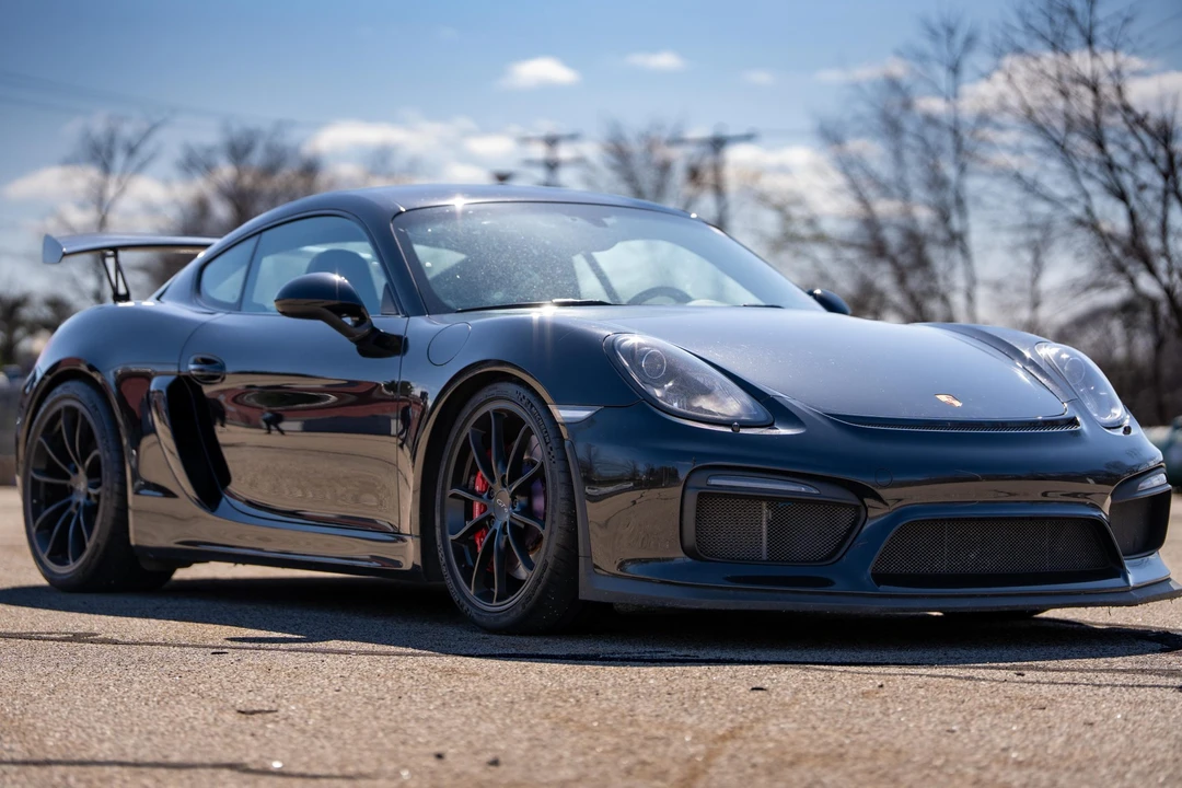2016 Porsche 981 Cayman GT4 - Image 4 of 31