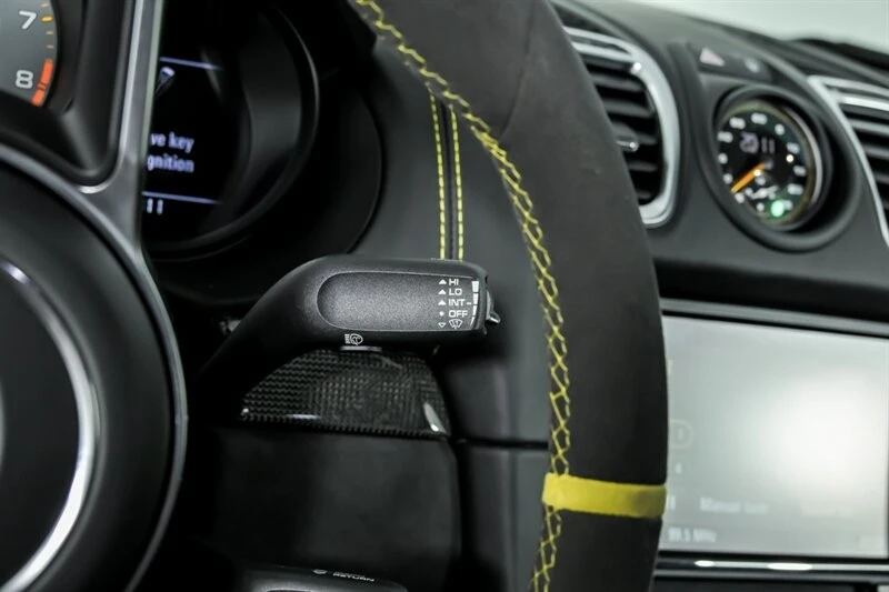 2016 Porsche 981 Cayman GT4 - Image 25 of 31