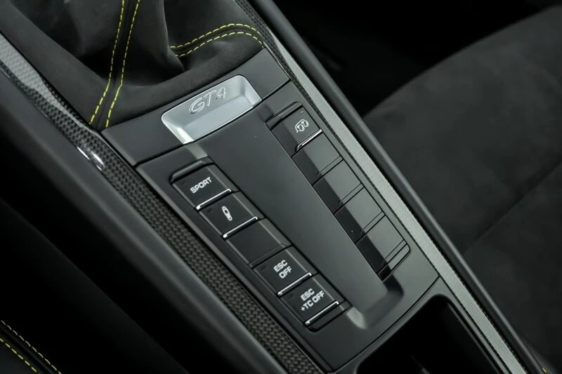 2016 Porsche 981 Cayman GT4 - Image 31 of 31
