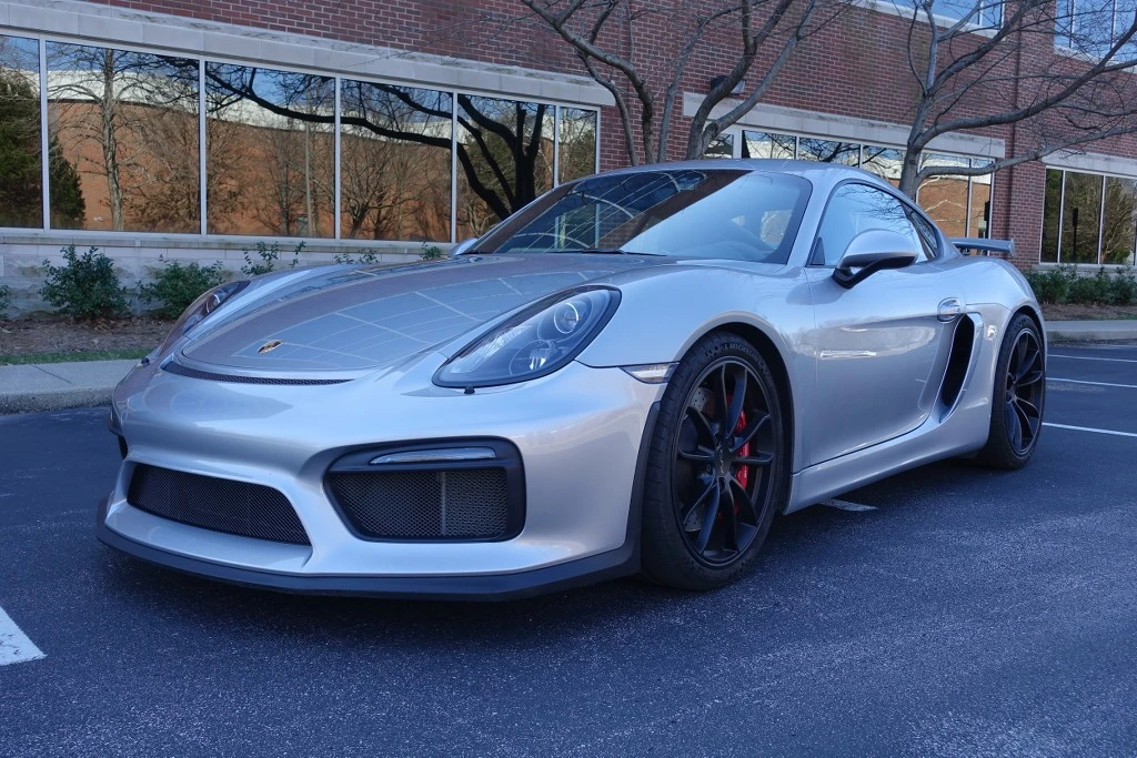 2016 Porsche 981 Cayman GT4 - Image 2 of 18