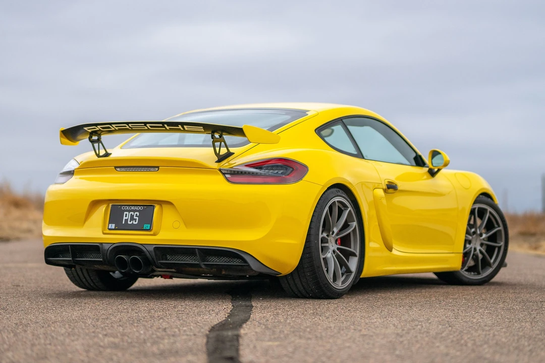2016 Porsche 981 Cayman GT4 - Image 5 of 31