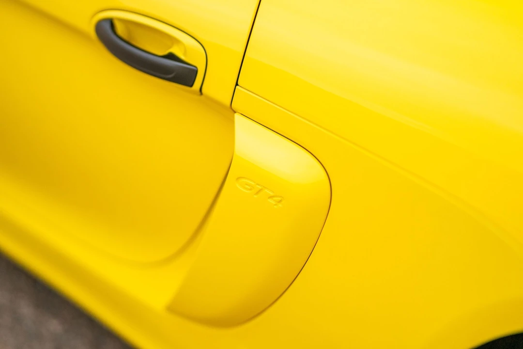 2016 Porsche 981 Cayman GT4 - Image 10 of 31