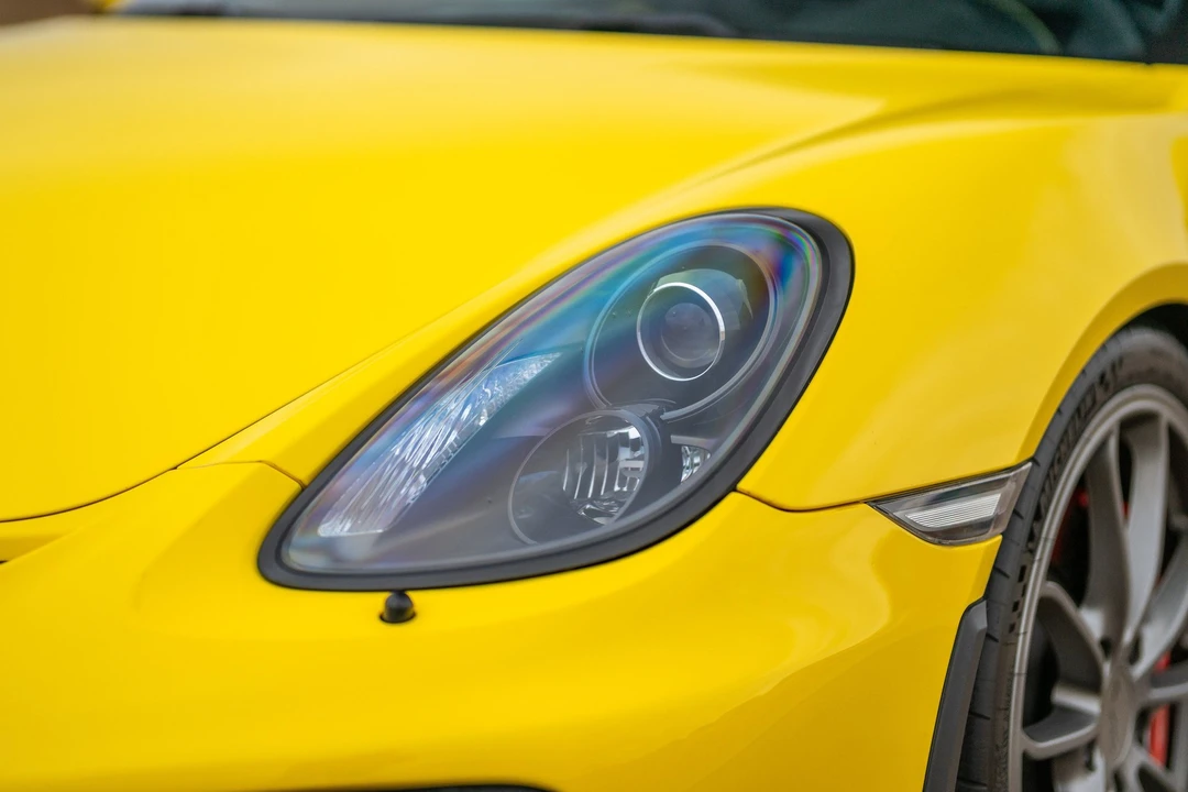 2016 Porsche 981 Cayman GT4 - Image 23 of 31