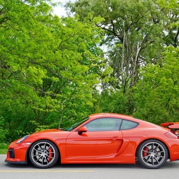 2016 Porsche Cayman GT4