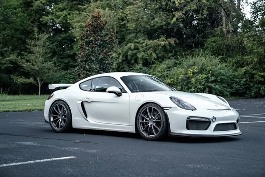 2016 Porsche Cayman GT4