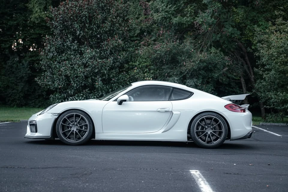 2016 Porsche 981 Cayman GT4 - Image 6 of 20