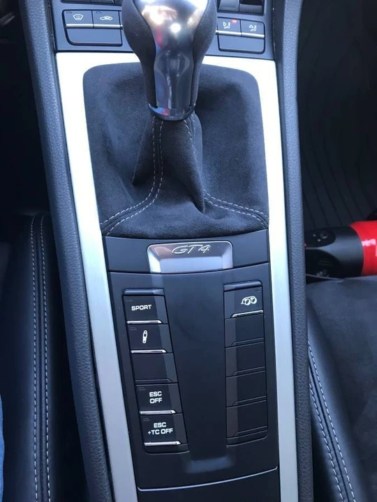 2016 Porsche 981 Cayman GT4 - Image 12 of 15
