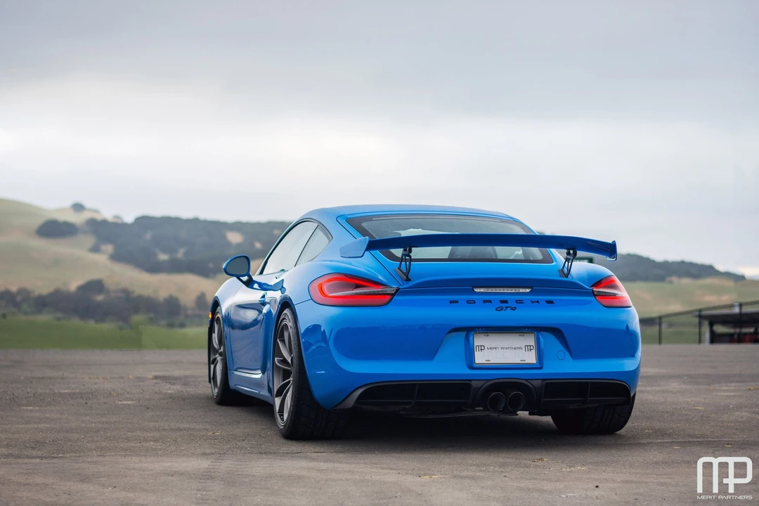 2016 Porsche 981 Cayman GT4 - Image 11 of 31