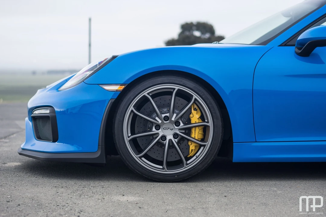 2016 Porsche 981 Cayman GT4 - Image 5 of 31