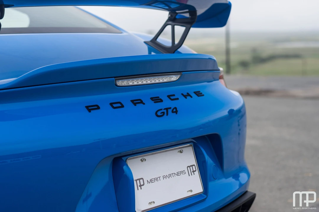 2016 Porsche 981 Cayman GT4 - Image 24 of 31