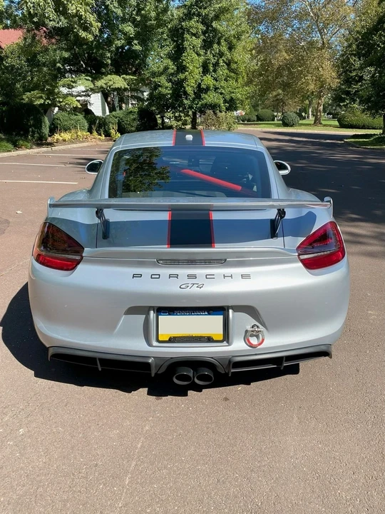 2016 Porsche 981 Cayman GT4 - Image 12 of 20