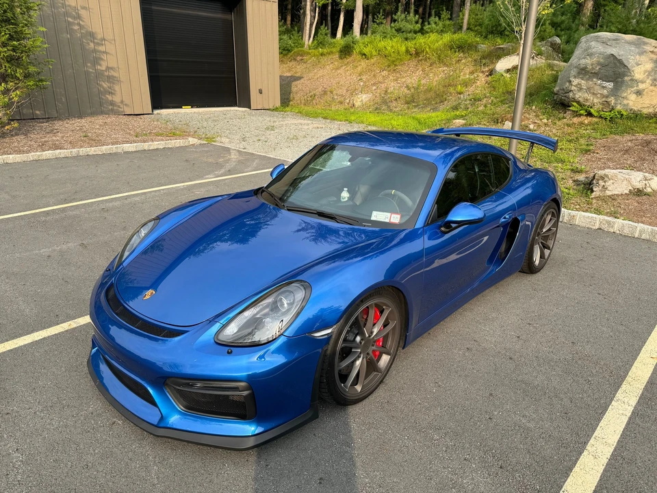 2016 Porsche 981 Cayman GT4 - Image 8 of 17