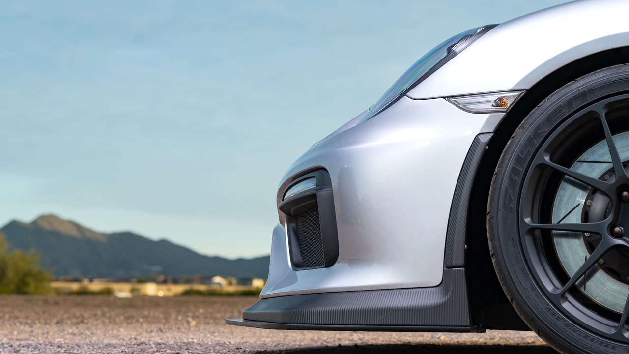 2016 Porsche 981 Cayman GT4 - Image 29 of 31