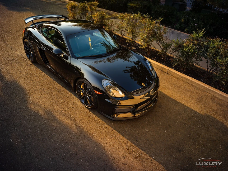 2016 Porsche 981 Cayman GT4 - Image 3 of 23