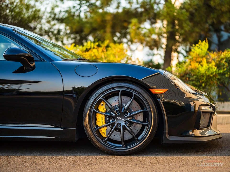 2016 Porsche 981 Cayman GT4 - Image 15 of 23