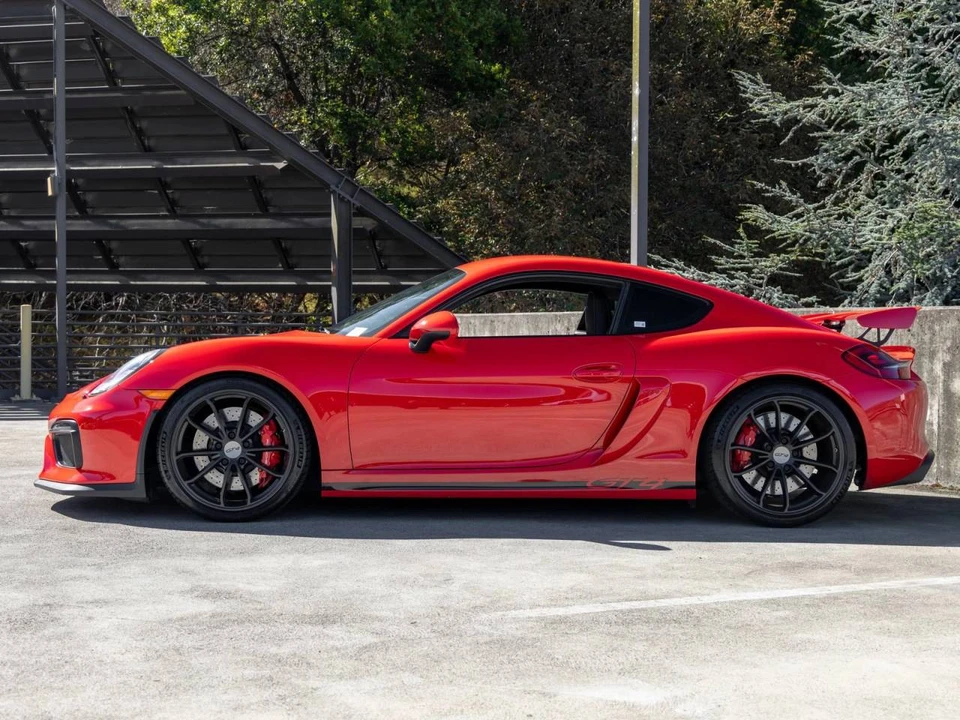 2016 Porsche 981 Cayman GT4 - Image 2 of 5
