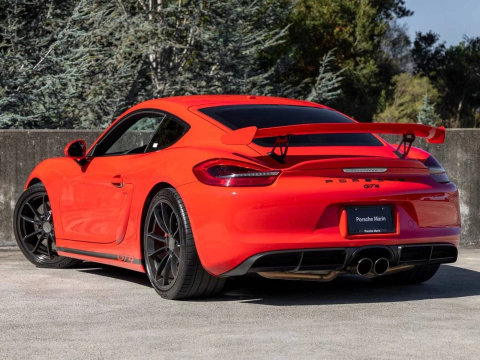 2016 Porsche 981 Cayman GT4 - Image 3 of 5