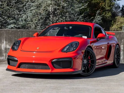 2016 Porsche Cayman GT4