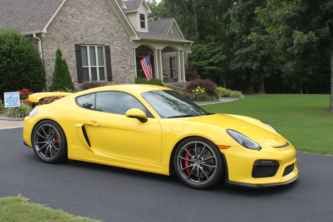 2016 Porsche 981 Cayman GT4 - Image 3 of 11