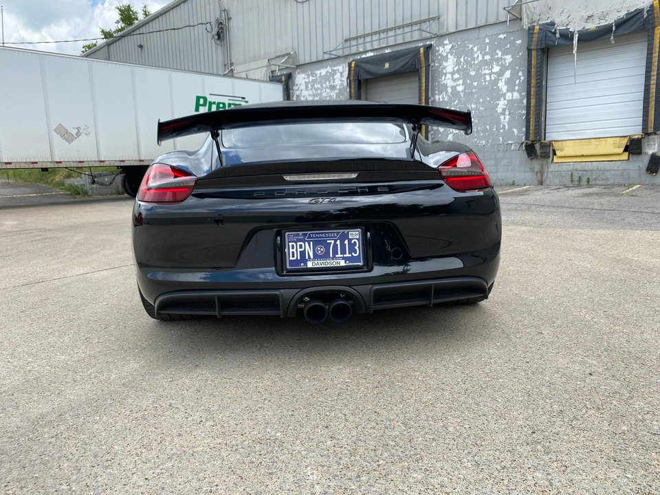 2016 Porsche 981 Cayman GT4 - Image 18 of 31